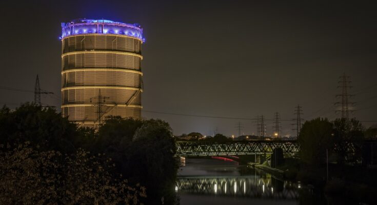 gasometer, oberhausen, architecture, building, attraction, landmark, sightseeing, ruhr area, industrial architecture, industrial plant, industrial heritage, gas storage, exhibition, the ruhr metropolis, north rhine westphalia, historical, facade, oberhausen, oberhausen, oberhausen, oberhausen, oberhausen, gas storage, gas storage